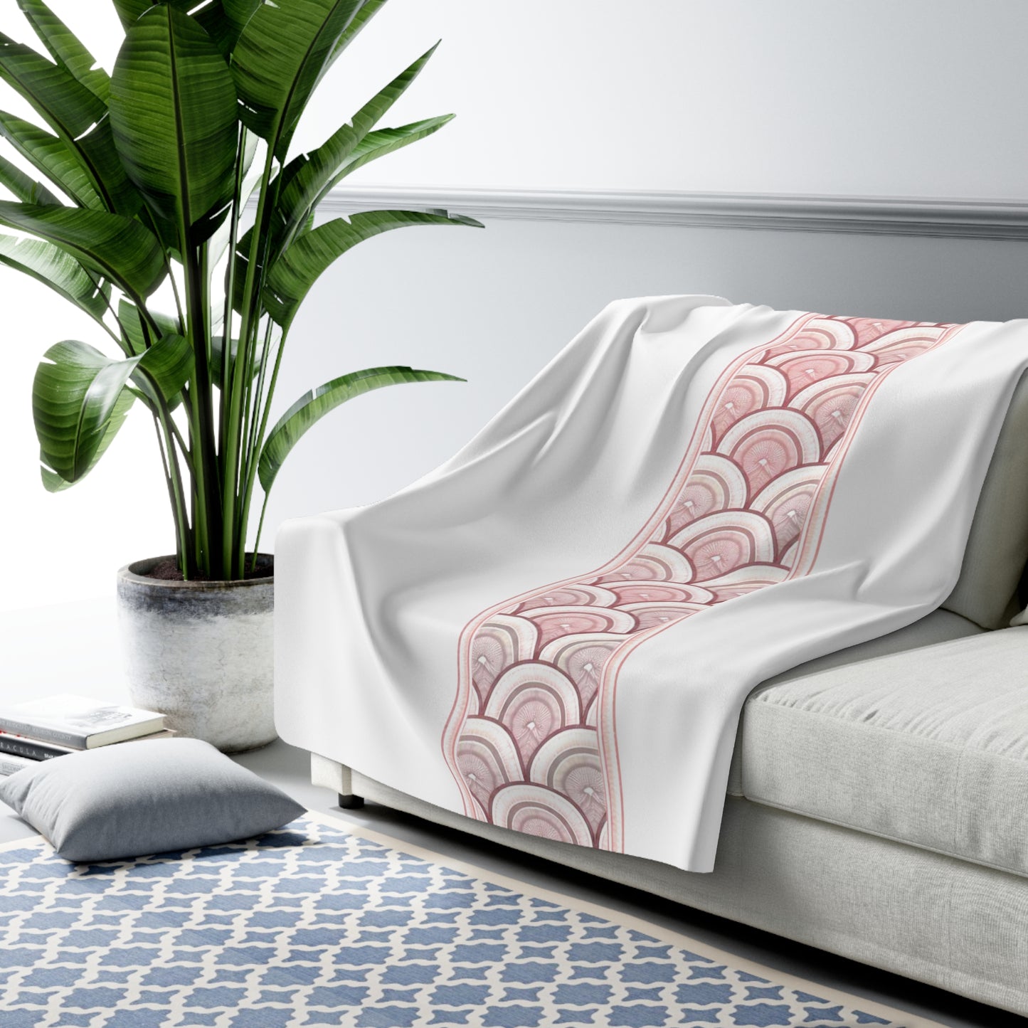 Pink Scallop Sherpa Kuscheldecke